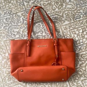 Michael Kors Orange Tote bag